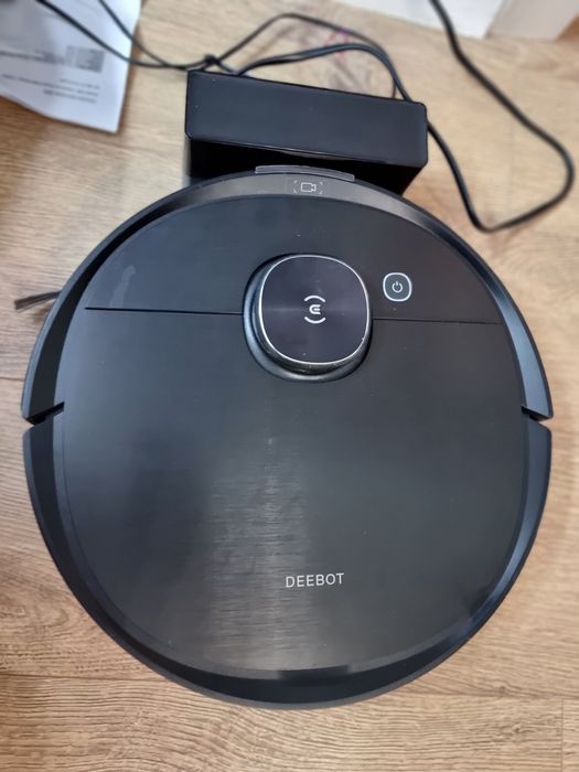 Aspirator Ecovacs robot DEEBOT OZMO T8 AIVI