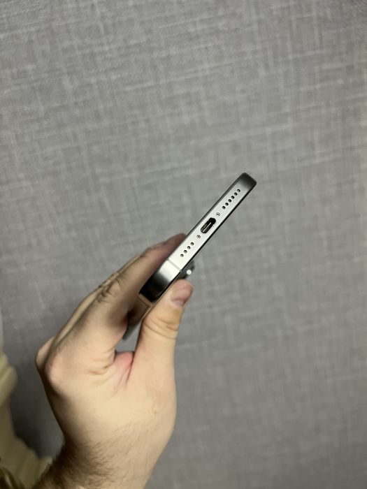 Iphone 15 pro max 256GB ideal