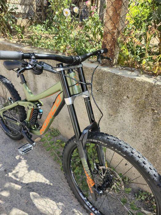 Norco Aurum 2020г.  27.5 M Rockshox Boxxer,  Fox Van RC2  4-бутални Sram Guide Алуминиев Даунхил велосипед