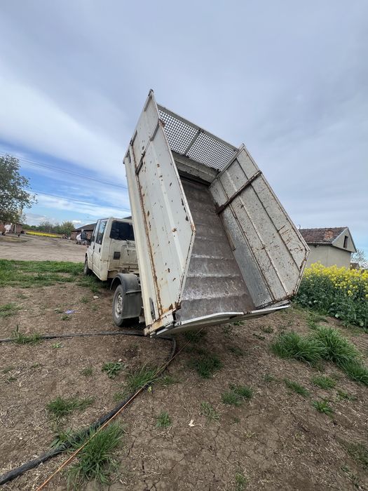 Ford tranzit cu basculare