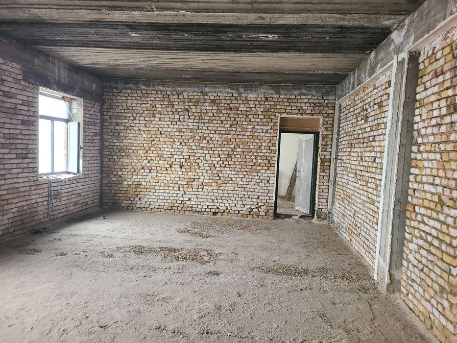 Ko`p qavatli turar joydagi xonadon