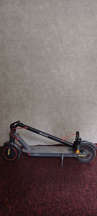 Электросамокат DRONGO