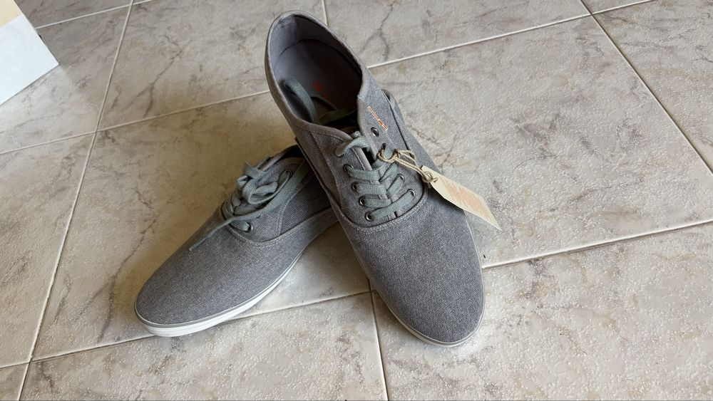 Boss BOSTON 1 Light/Pastel grey размер EU45 us 12