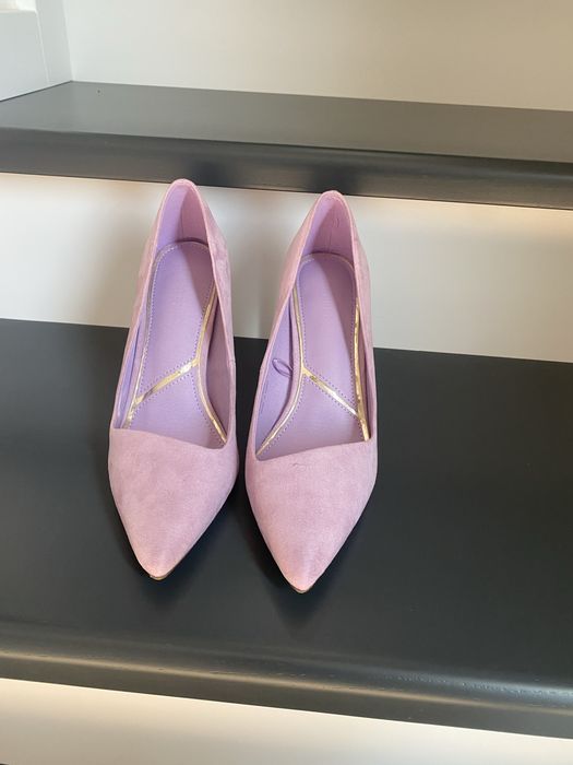 Vand pantofi stiletto noi, marimea 37