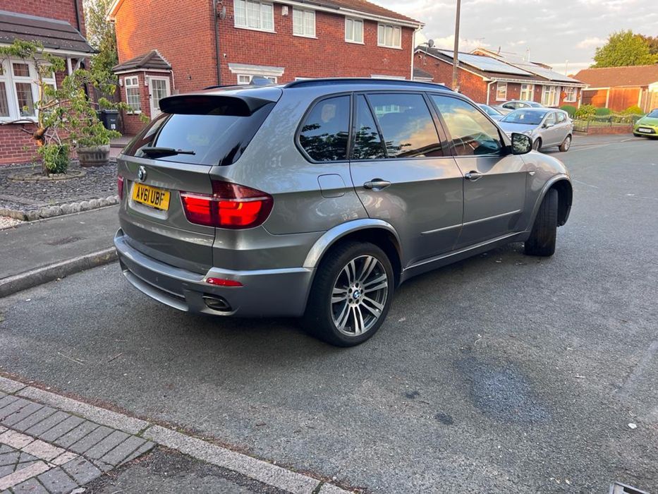 Usa stanga bmw x5 e70 usa dreapta bmw x5 e70