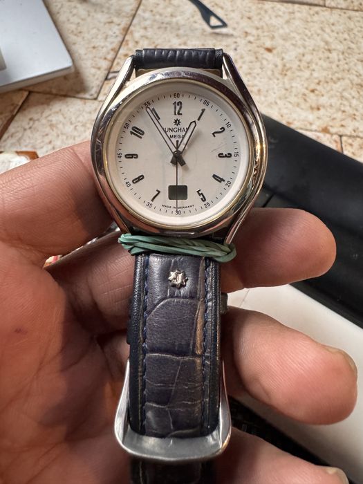 ceas JUNGHANS Mega radio contro