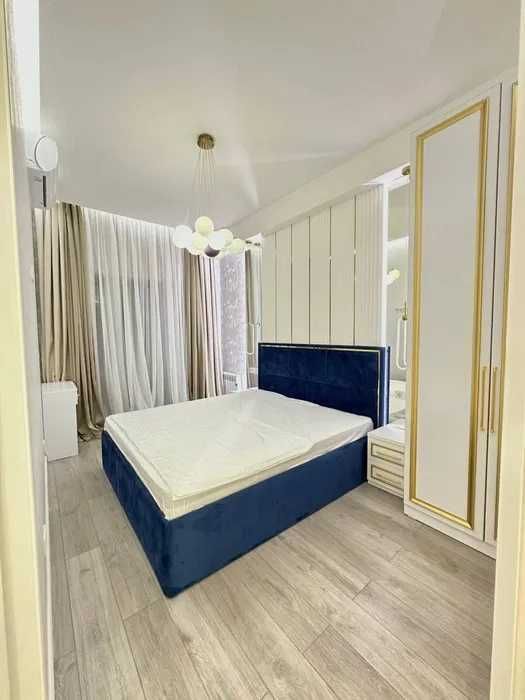 Сдается 4 комнатная квартира  2 этаж Кинотеатр Казахстан