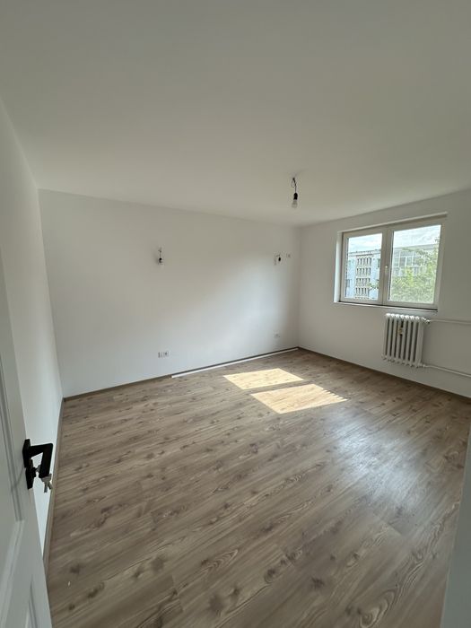 Apartament 1 camera Tatarasi Flora