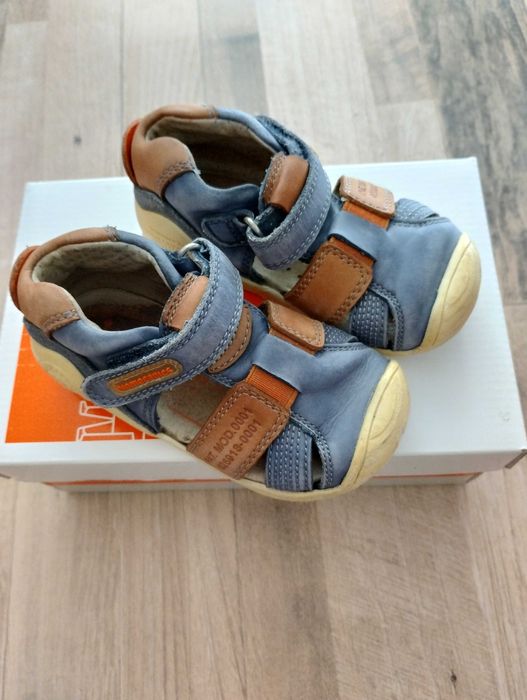 Детски обувки Biomecanics, Primigi