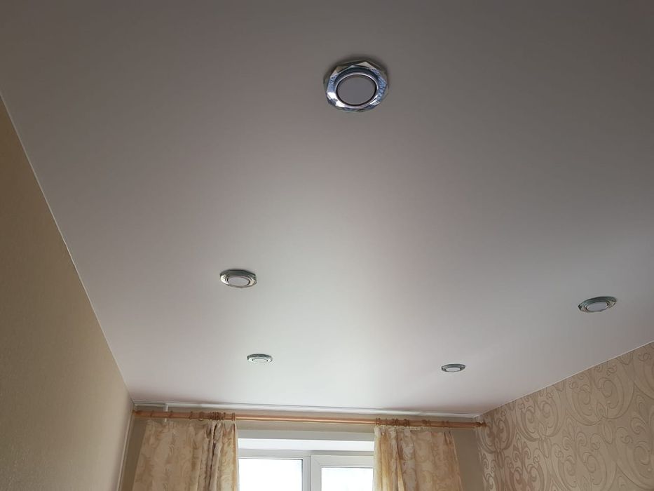 Натяжной потолок