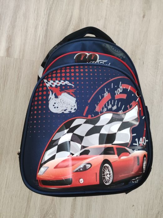 Рюкзак школьный за 2000тг