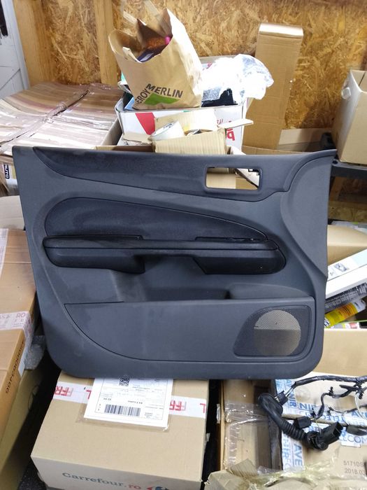 Piese Ford Focus 2 (2004-2008)
