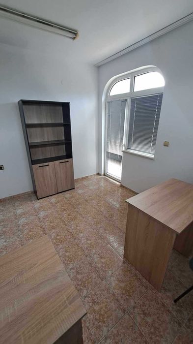 Дава се под наем Офис в Монтана, Жерави - 61 кв.м за 259.08 € - Снимка #8