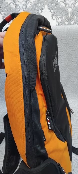 Рюкзак для ноутбука crown срочно продам торг
