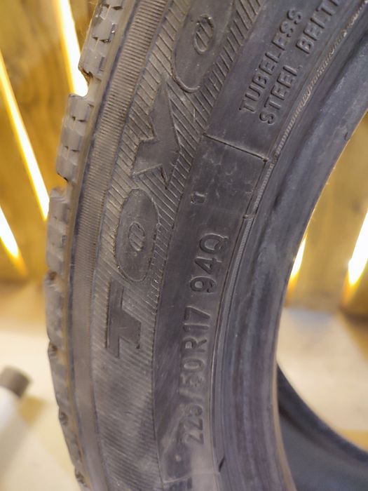 Продам Зимние шины