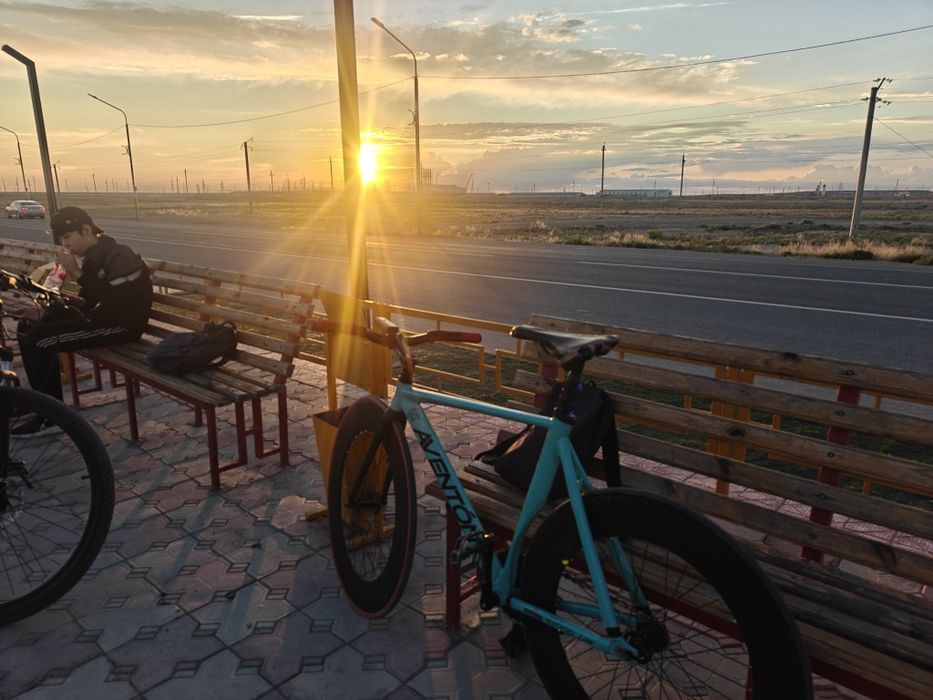 Aventon low mataro