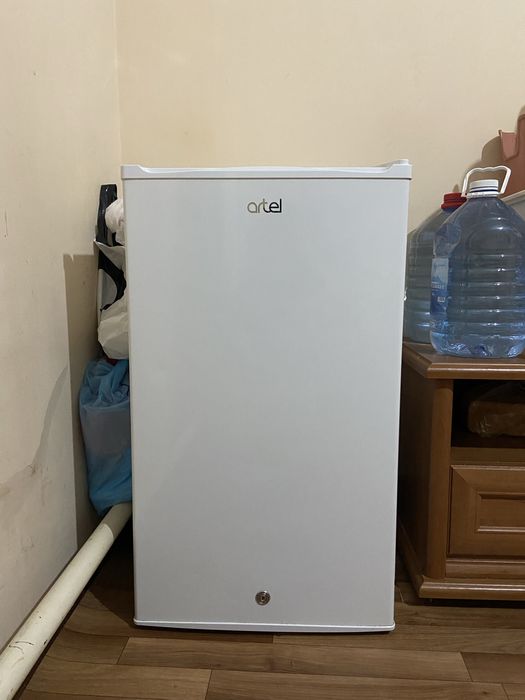 Холодильник Artel