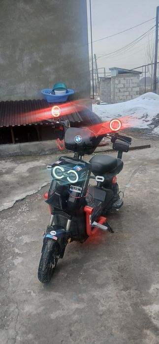 электро скутер  обмен интересует на айфон