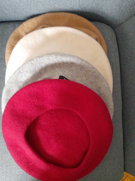 Berete lana 100%, 50 lei/buc