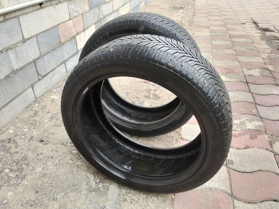 Продам шины 225/45/18