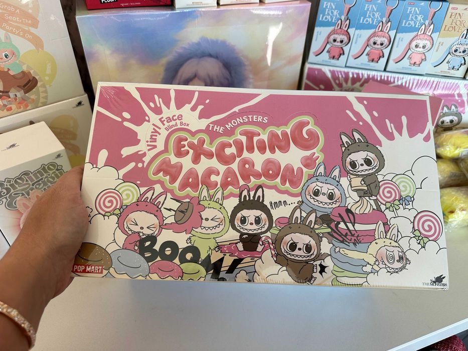 Оригинален Labubu Pop Mart | Blind Box София | Macaron, Have a Seat, Big Into Energy