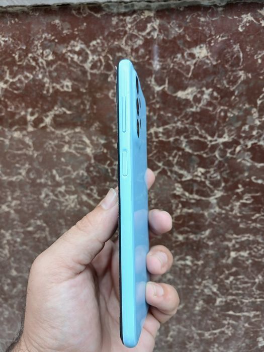 Samsung A23 (6/128) ideal holatda aybi yoq