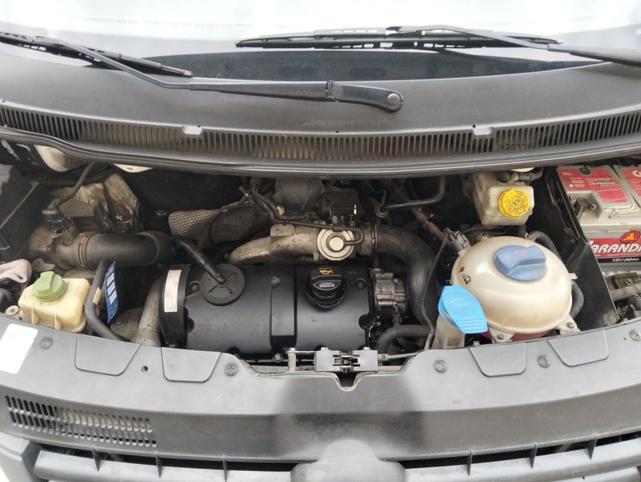 Volkswagen Transporter T5 2004