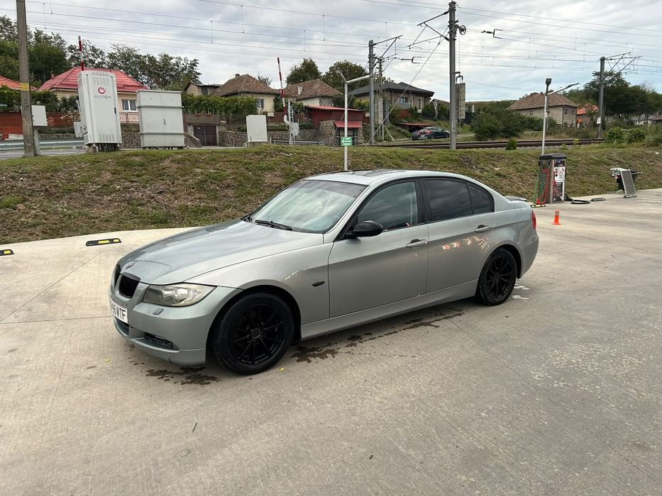 Vând bmw e90 320 163cp