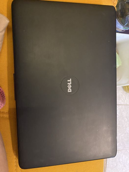 Лаптио Dell i HP за части