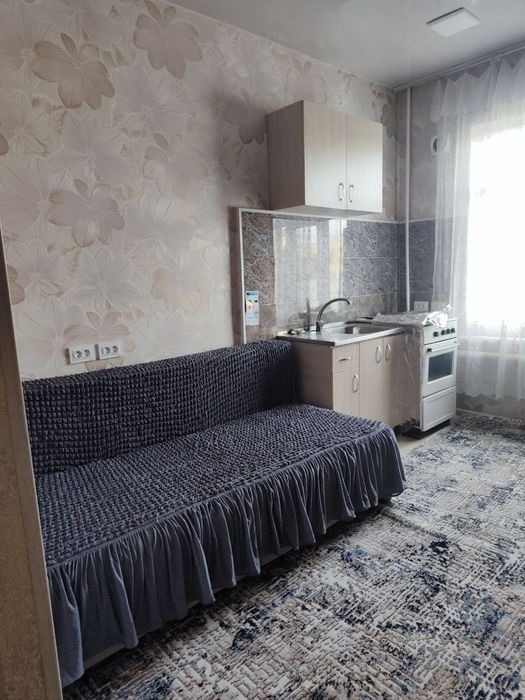 СТУДИЯ СЕРГЕЛИ 2. 1 ком квартиру с мебелью и техникой. 3/4 кирпич 18 м