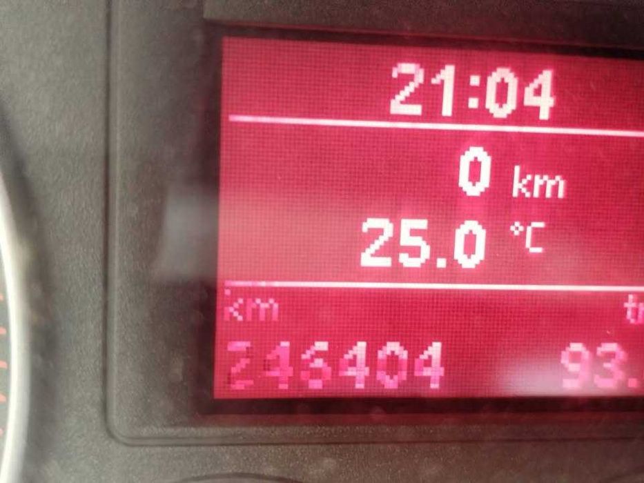 Volkswagen GOLF 5