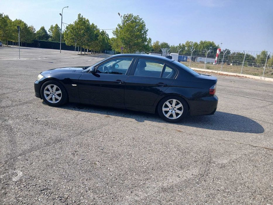 Autoturism de vanzare