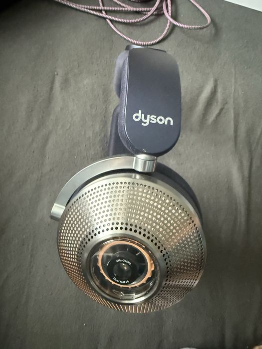 dyson zone headphones with air purification and noise cancelling