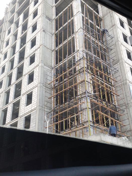 Леса сотилади янги