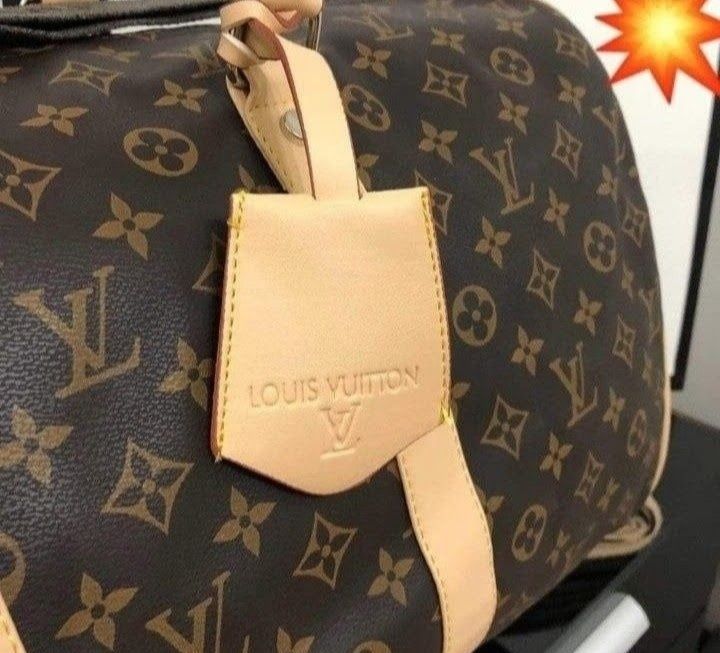 Geanta voiaj model unisex,curea reglabila,saculet, etichetă