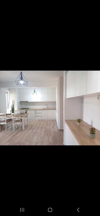 Privat, inchiriez studio doua camere, Tractorul,parcare/boxa
