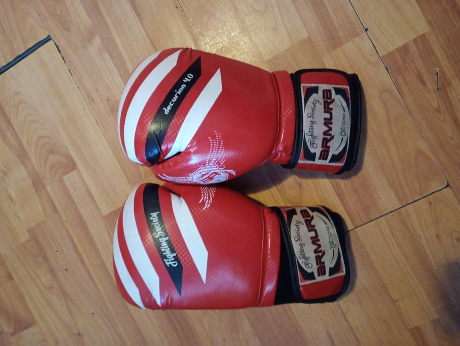 Mănuși de box/kickboxing