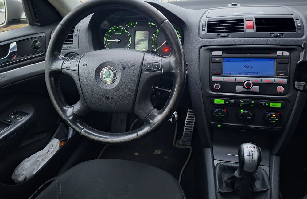 SKODA Octavia 2008 — imagine 2