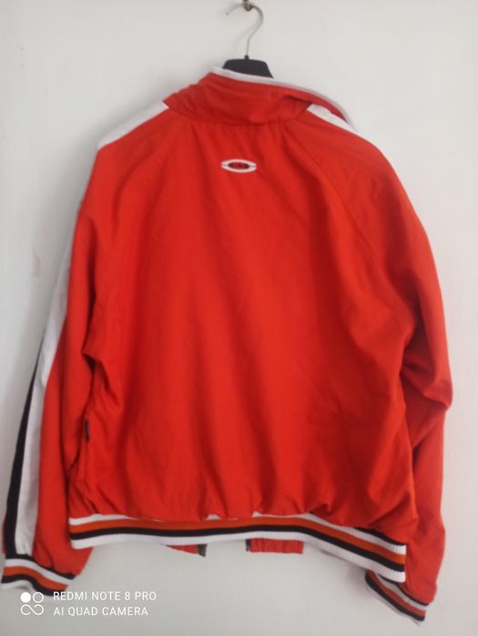 Geaca firma Puma masura XL unisex