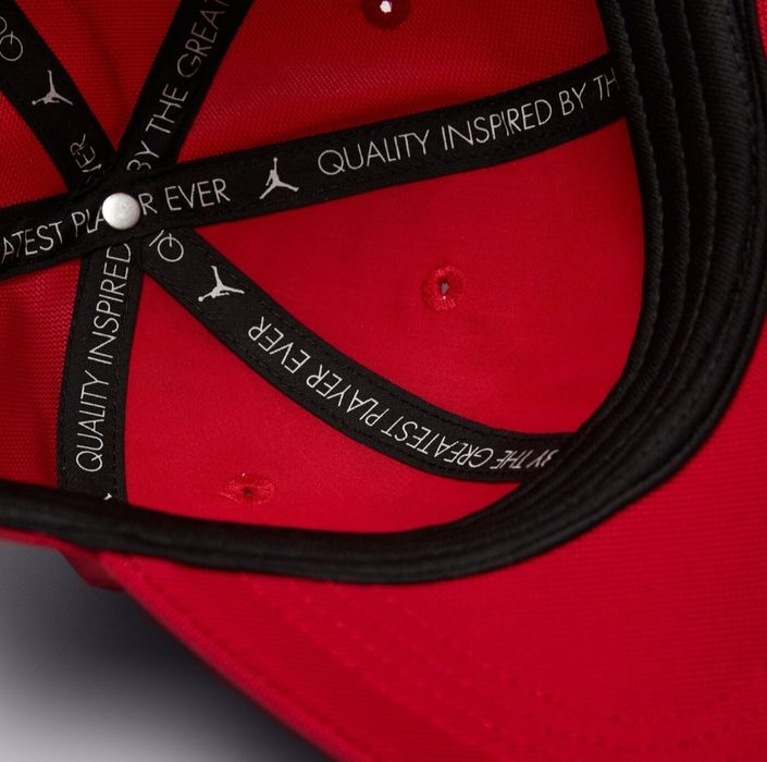 Шапка с периферия Jordan