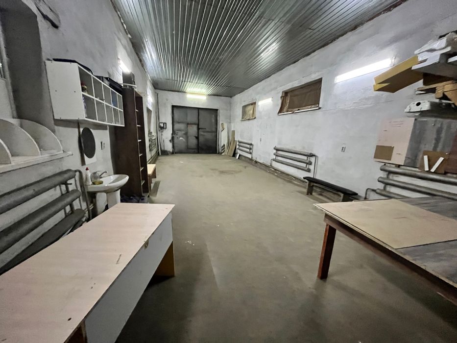 Сдам отапливаемый гараж