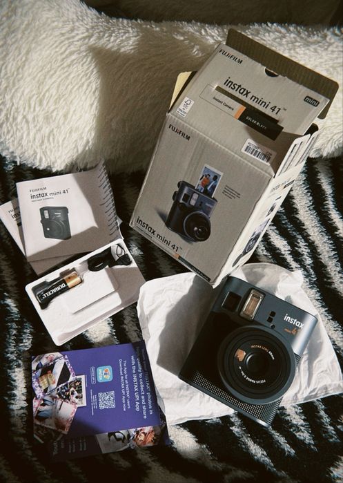 камера Instax Mini 41