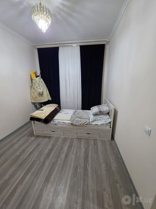 Motrid 3 xonali Sotiladi