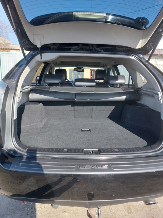 Продам лексус в хорошем состоянии