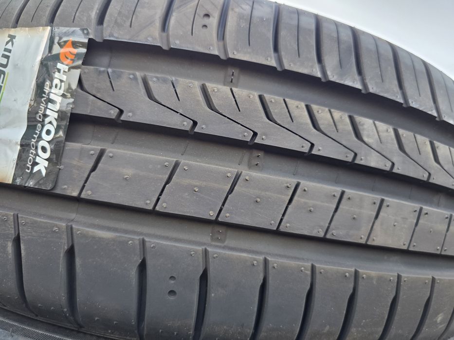 2бр Нови летни гуми 215 65 15 - Hankook