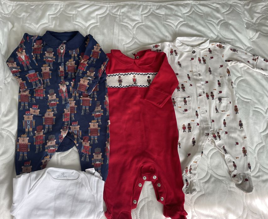 Pijamale Next impecabile + cadou 0-3 luni