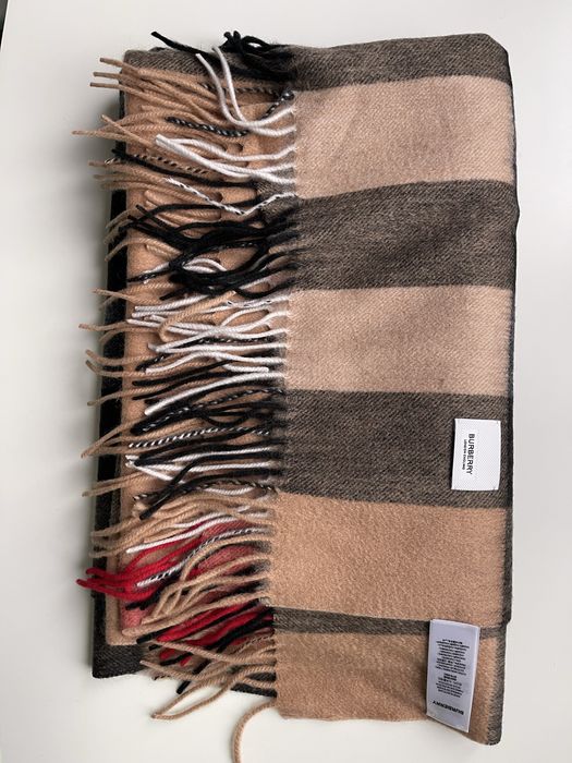 Шал Burberry 100% кашмир