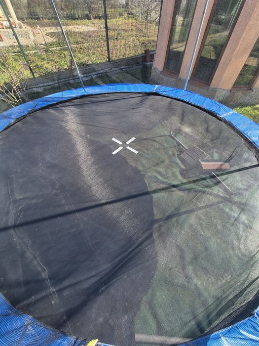 Трамплин за скачане  305см