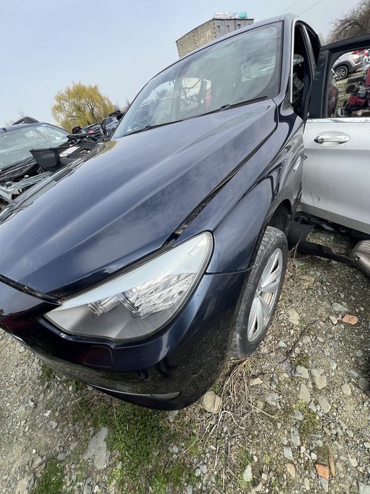 Fata completa BMW Seria 5 GT 2012