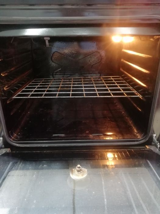 Газовая плита продам